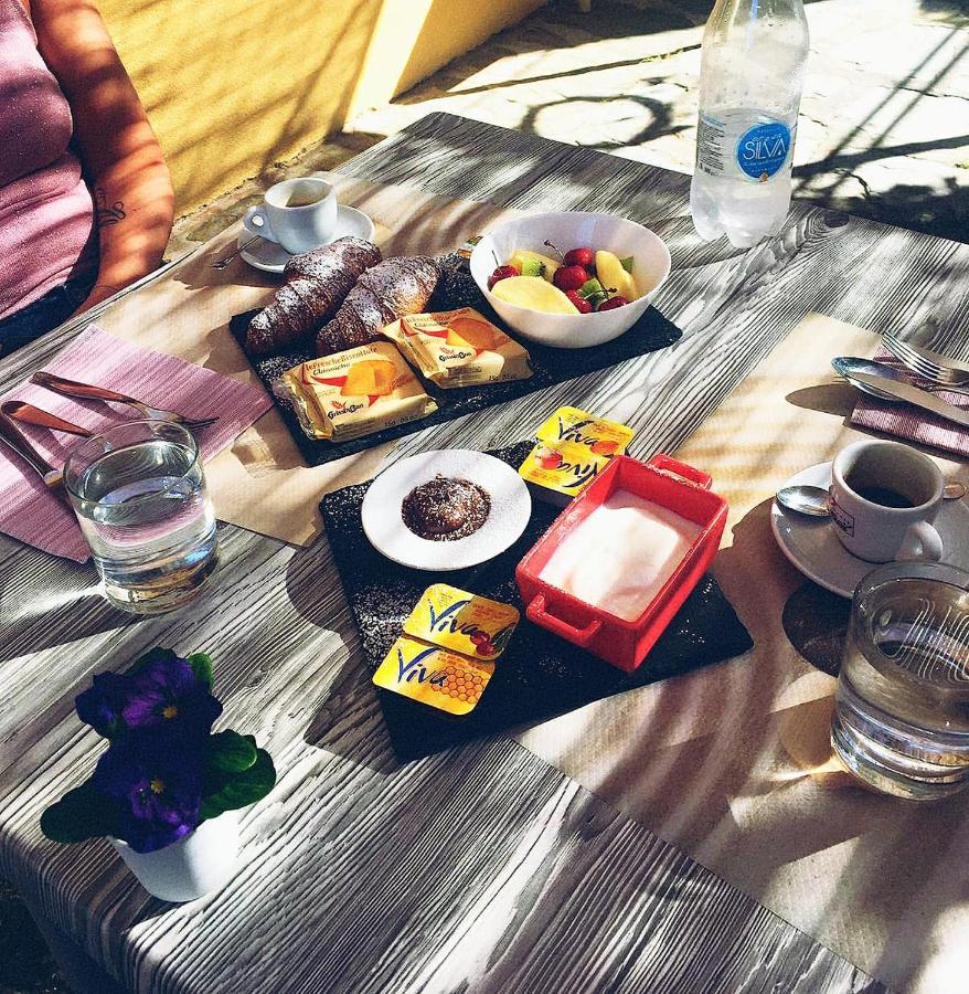 Hotel Le Giare 마리아나디피에트라산타 외부 사진