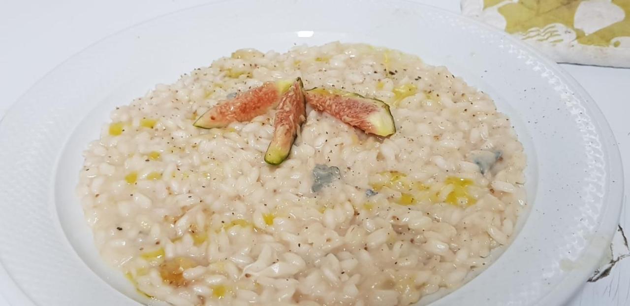 Hotel Le Giare 마리아나디피에트라산타 외부 사진