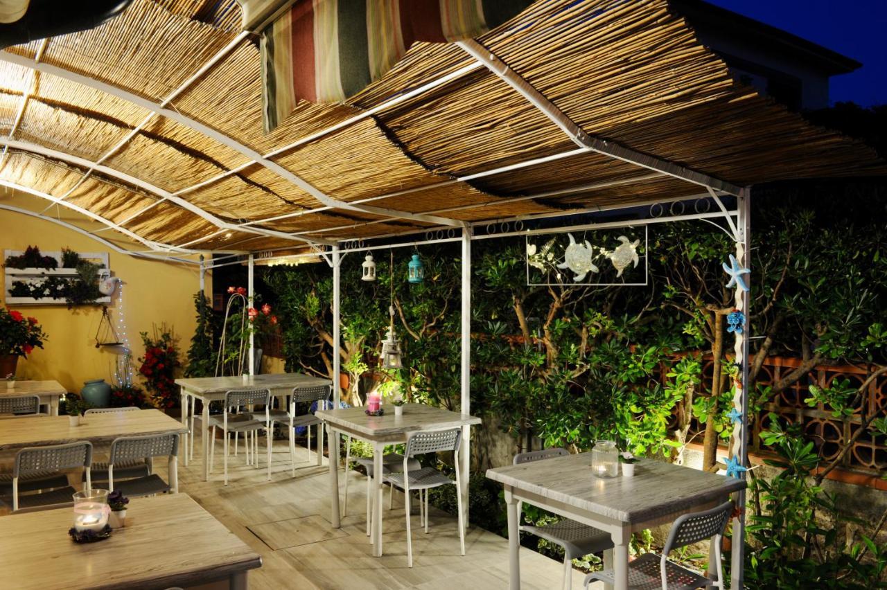 Hotel Le Giare 마리아나디피에트라산타 외부 사진